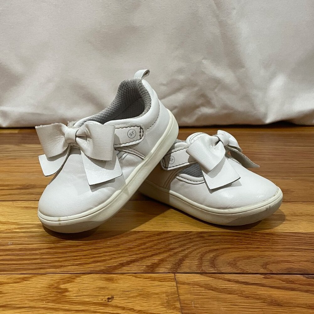 Stride Rite Kamila Mary Jane, White, Size 5